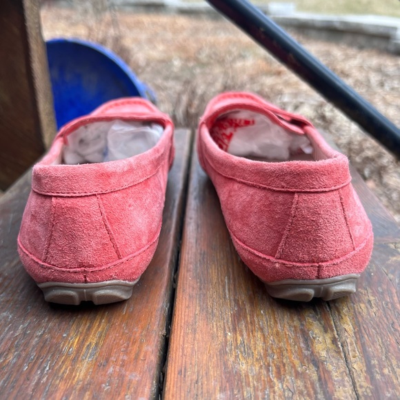 GH BASS & CO CORAL PINK BECKY SUEDE LEATHER LOAFERS SIZE 7  NEW - Picture 5 of 11